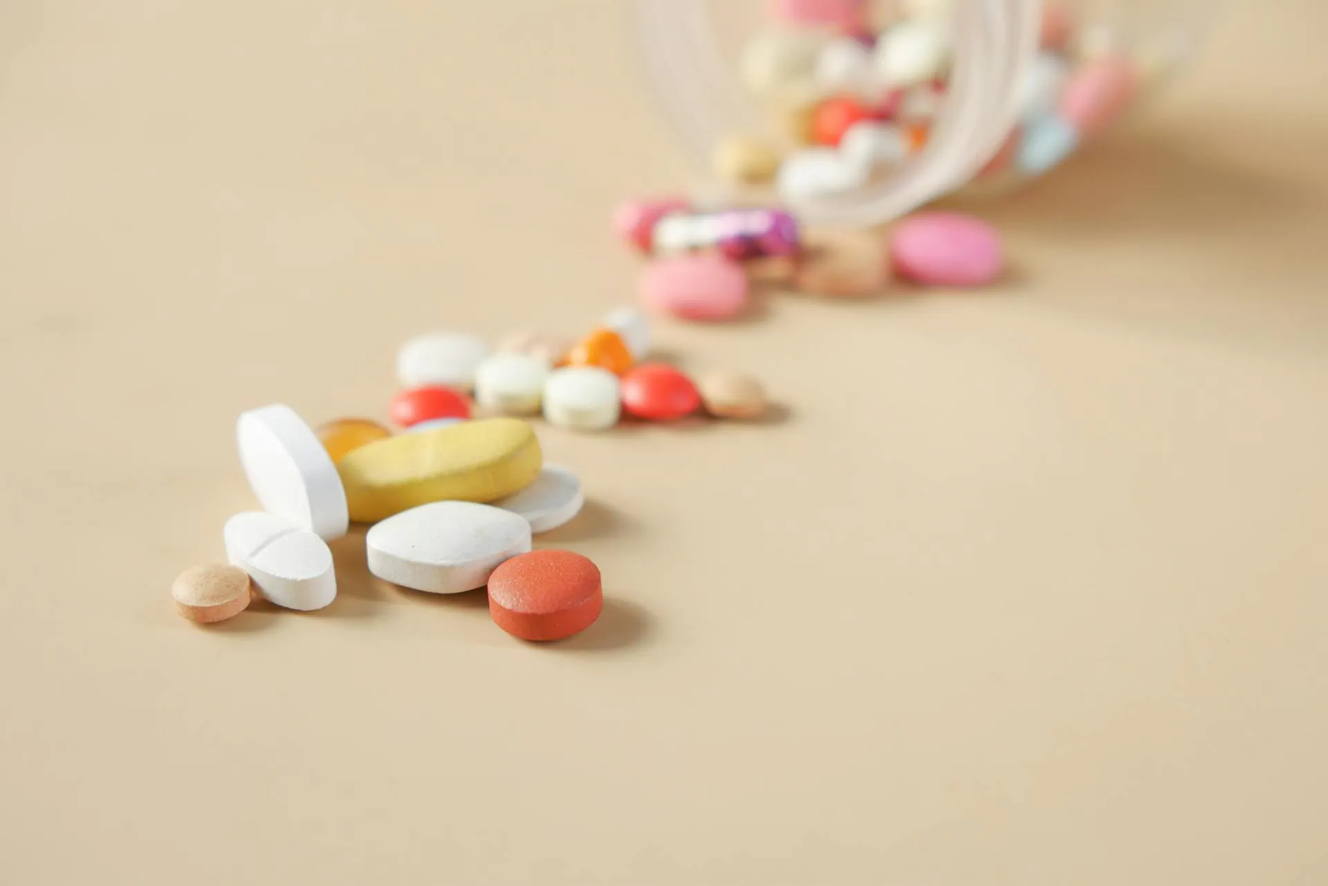 Vitamins for Seniors Vitaminas para Personas Mayores